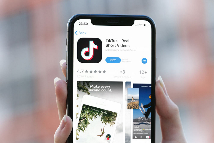 Le réseau social TikTok mode de fonctionnement et utilité Novatis